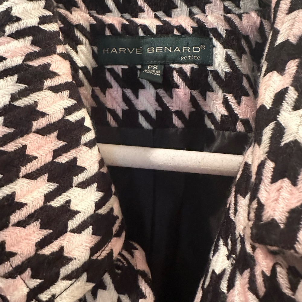 3/4 Sleeve Jacket - Picture 2 of 3